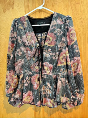 Ted Baker Floral Sequin Blouse in Black & Pink Size 2 Like New